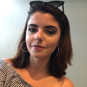 Meet your Posher, Taylore